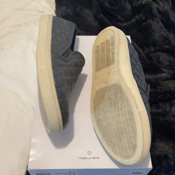 Steve Madden 8.5  black leather slip on - Picture 2 of 5